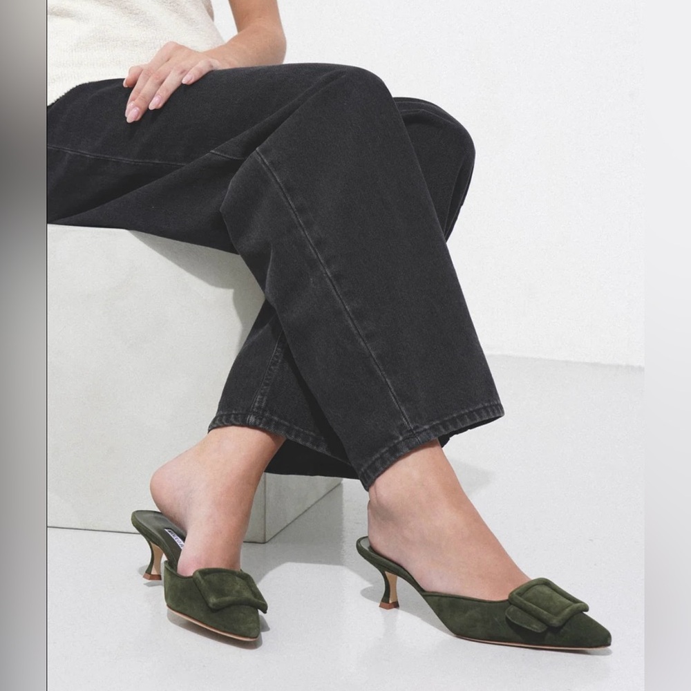 Manolo Blahnik Maysale 70 dark green suede mules - Picture 4 of 14